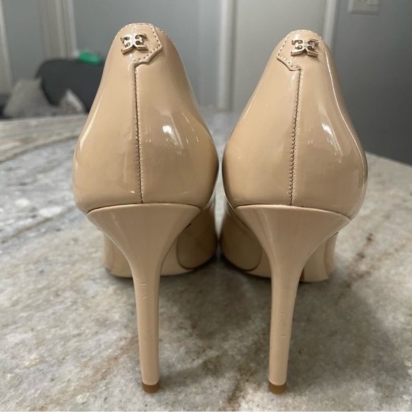 Sam Edelman Hazel Pumps in Nude Beige Blush Patent Leather Women’s 8.5 - Picture 8 of 12